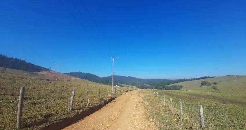 Fazenda com 1 sala à venda na Via das Hortências, 30, Chácara do Pinhal, Cabreúva