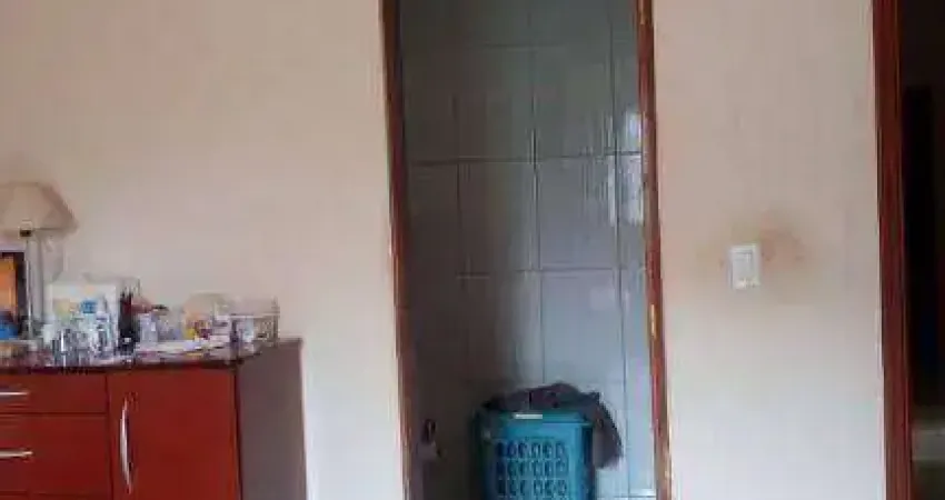 Chácara / sítio com 3 quartos à venda na HP6Q+48, 20, Centro, Mairinque