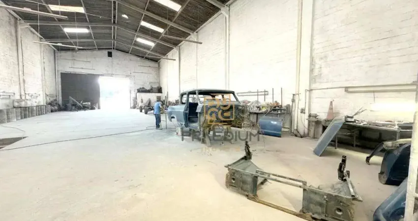 Barracão à venda, 600 m² por R$ 1.590.000,00 - Boqueirão - Curitiba/PR