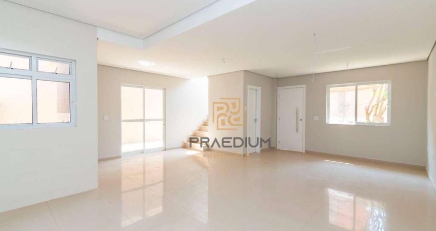Sobrado com 3 dormitórios à venda, 119 m² por R$ 660.000,00 - Uberaba - Curitiba/PR