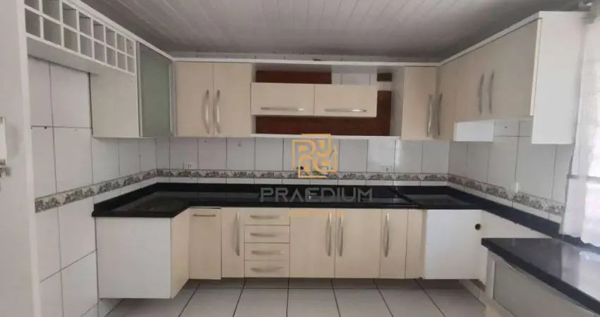 Casa com 4 dormitórios à venda, 116 m² por R$ 580.000 - Quississana - São José dos Pinhais/PR