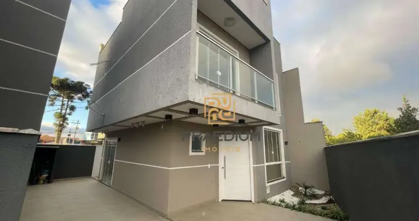 Sobrado com 3 dormitórios à venda, 226 m² por R$ 799.000 - Uberaba - Curitiba/PR