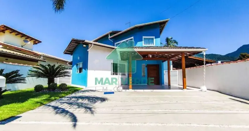 Sobrado maravilhoso 4 dormitórios com piscina em condomínio fechado totalmente mobiliado