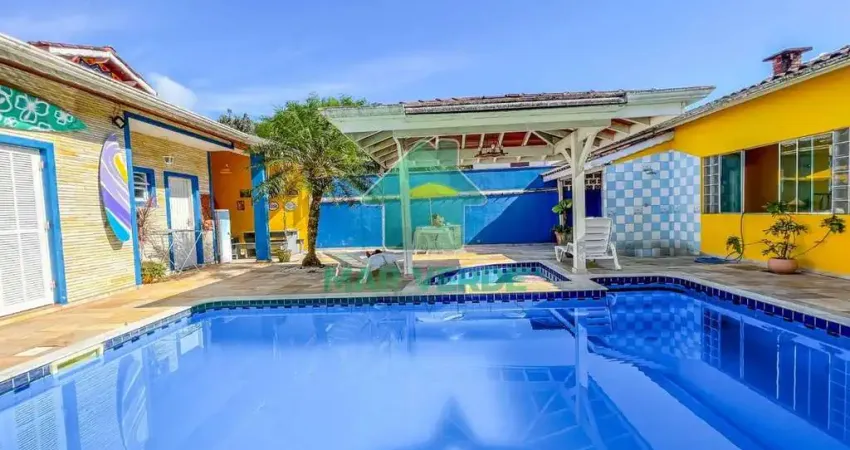Casa térrea com piscina à venda no condomínio mar verde – caraguatatuba/sp