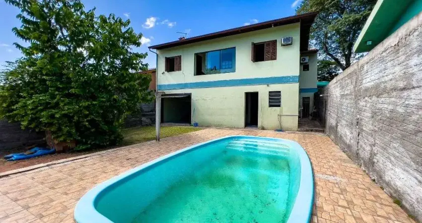 Casa com 3 dormitórios para alugar, 180 m² por R$ 4.331,00/mês - Petrópolis - Novo Hamburgo/RS