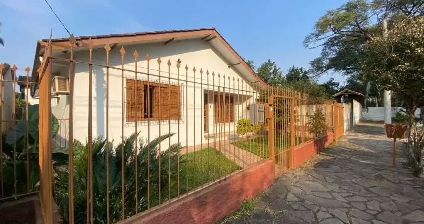 Casa com 4 dormitórios, 264 m² - venda por R$ 629.000,00 ou aluguel por R$ 4.367,00/mês - São José - Novo Hamburgo/RS