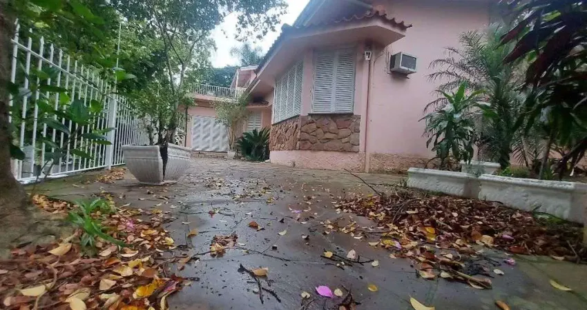Casa com 3 dormitórios, 324 m² - venda por R$ 1.650.000,00 ou aluguel por R$ 6.307,00/mês - Centro - Novo Hamburgo/RS