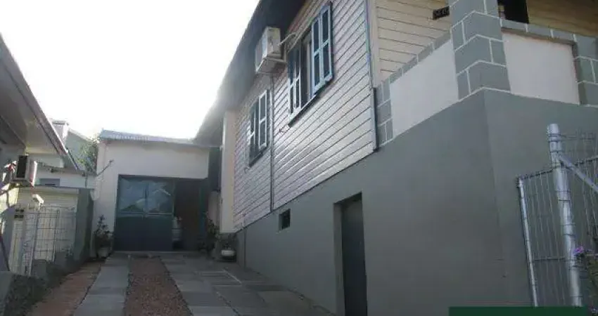 Casa com 3 dormitórios à venda, 100 m² por R$ 500.000,00 - Centro - Ivoti/RS