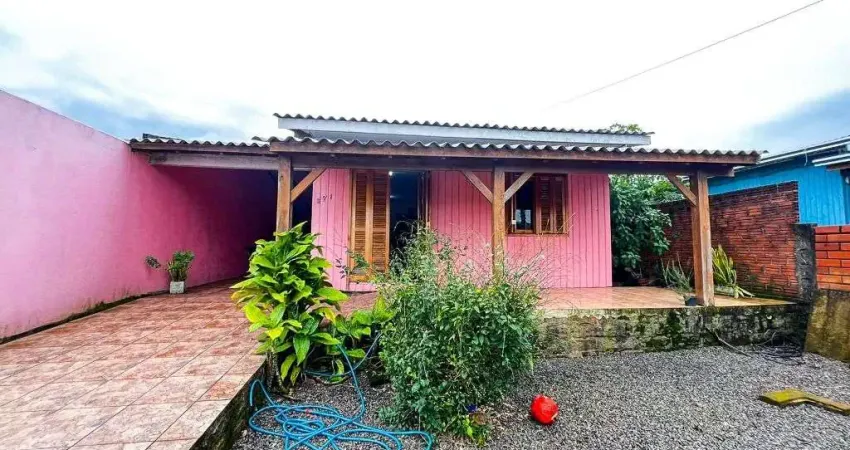 Casa com 3 dormitórios à venda, 108 m² por R$ 180.000,00 - Lago Azul - Estância Velha/RS