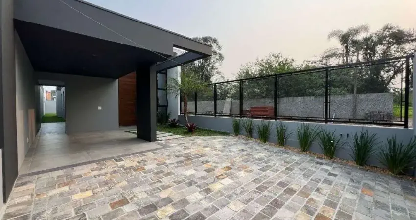 Casa com 3 dormitórios à venda, 111 m² por R$ 680.000 - Centro - Estância Velha/RS