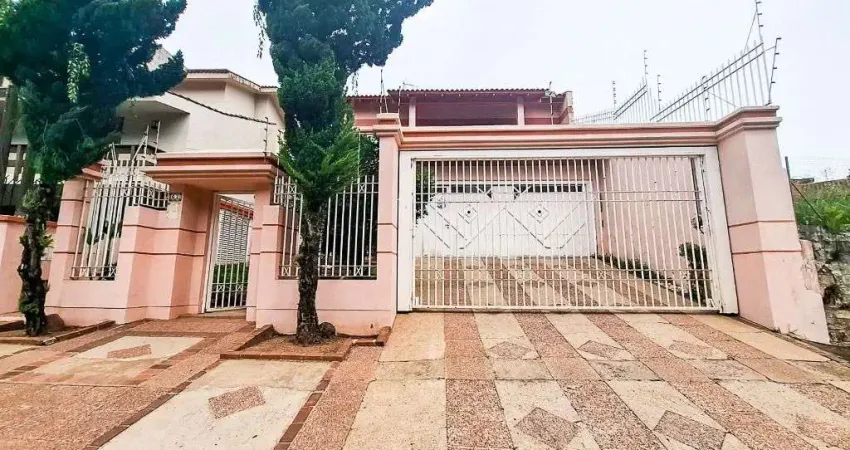 Casa com 4 dormitórios à venda, 270 m² por R$ 800.000,00 - Boa Vista - Novo Hamburgo/RS