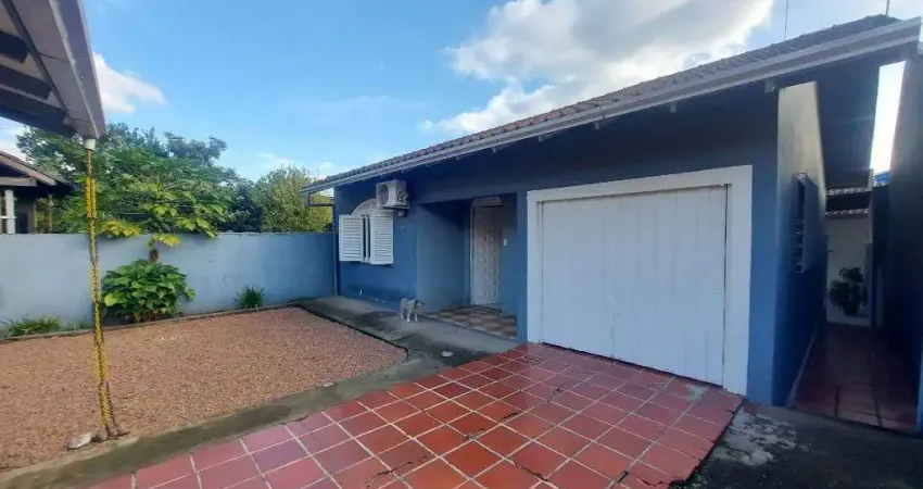 Casa com 3 dormitórios à venda, 119 m² por R$ 380.000,00 - Canudos - Novo Hamburgo/RS