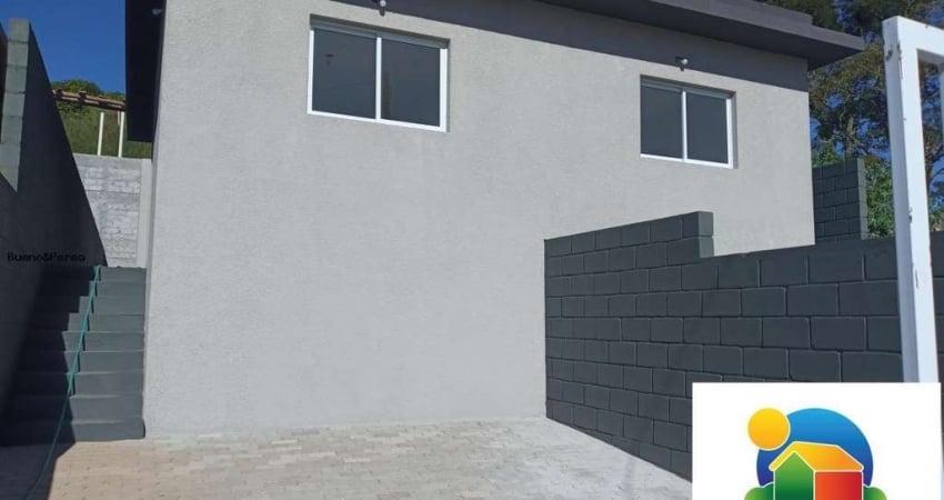 Casa Geminada para Venda em Atibaia, Vila Santa Helena, 2 dormitórios, 1 banheiro, 2 vagas