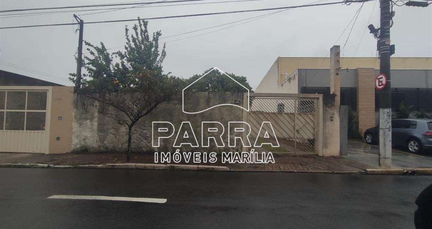Terreno à venda no Somenzari, Marília 