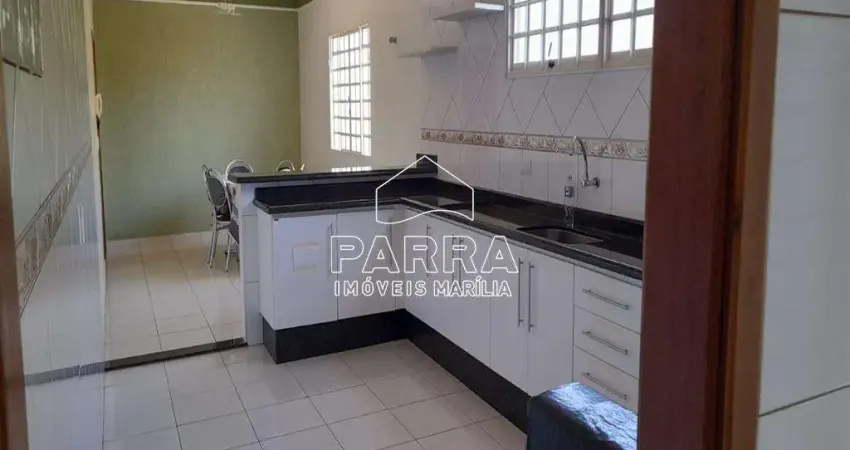 Casa com 3 quartos à venda no Lorenzetti, Marília 