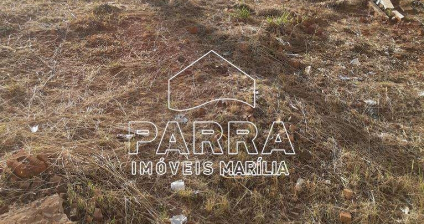 Terreno à venda no Centro, Marília 