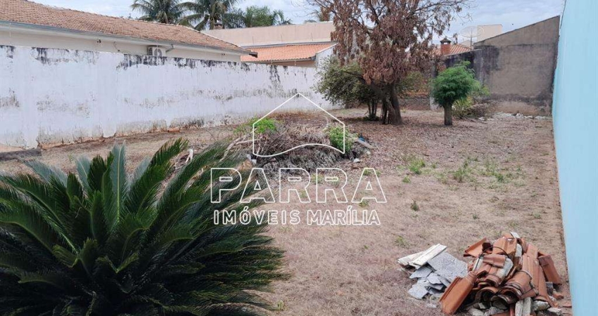 Terreno à venda no Jardim Cavallari, Marília 