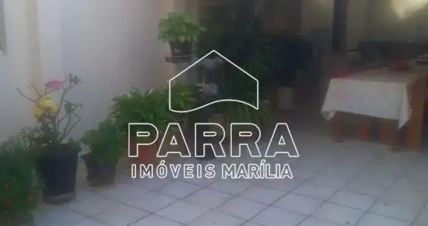 Casa com 3 quartos à venda no Jardim América, Marília 