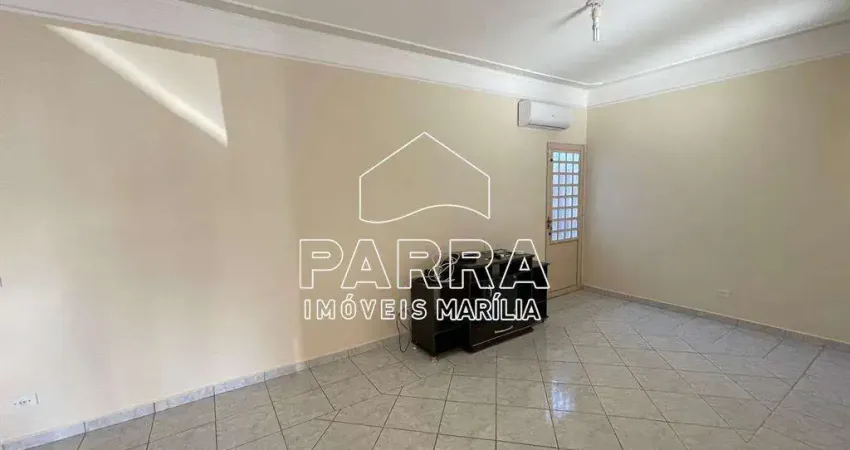 VENDE-SE RESIDÊNCIA NO JARDIM PORTAL DO SOL - MARILIA/SP