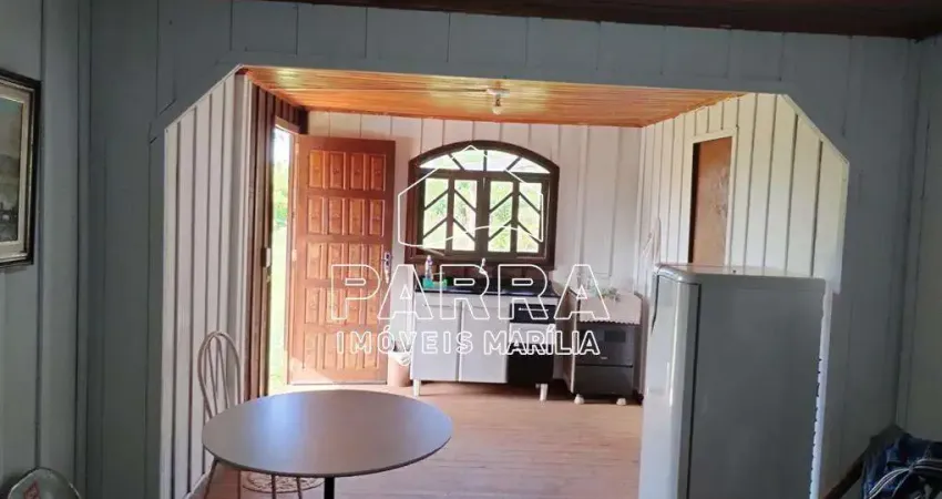 VENDE-SE CHÁCARA NO ESTANCIA DOS PINHAIS - MARILIA/SP