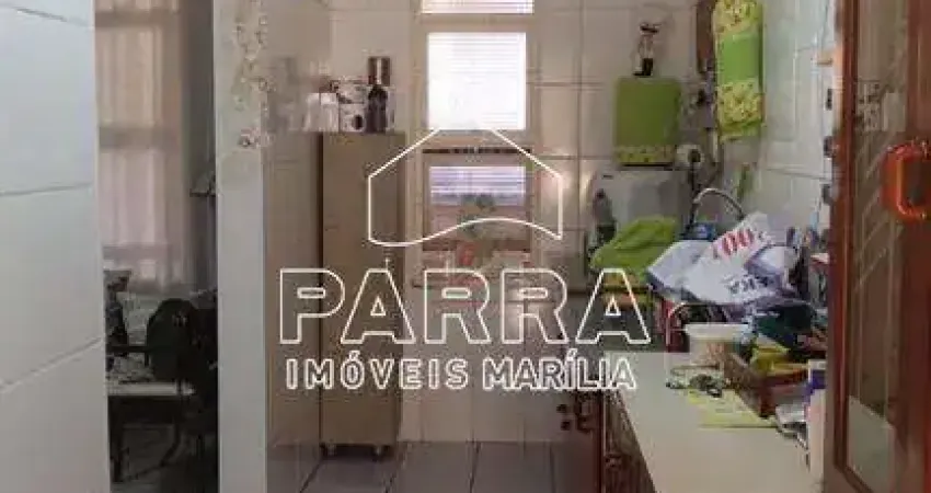 VENDE-SE RESIDÊNCIA NO JARDIM ELDORADO - MARILIA/SP