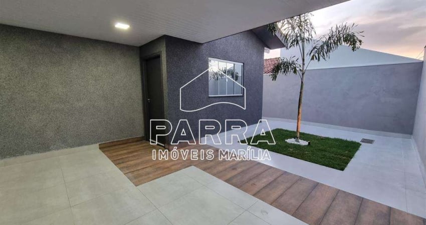 Casa com 3 quartos à venda no Jardim Lavínia, Marília 