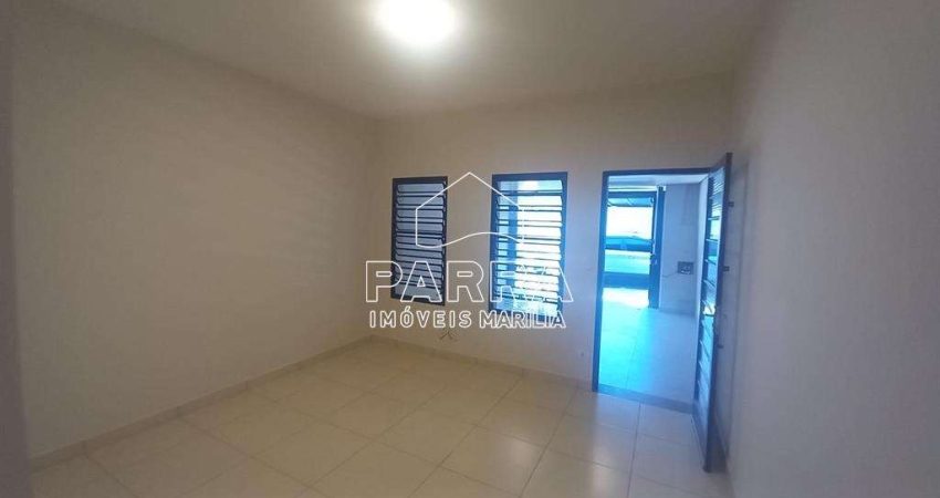 VENDE-SE RESIDÊNCIA NO BANZATO - MARILIA/SP