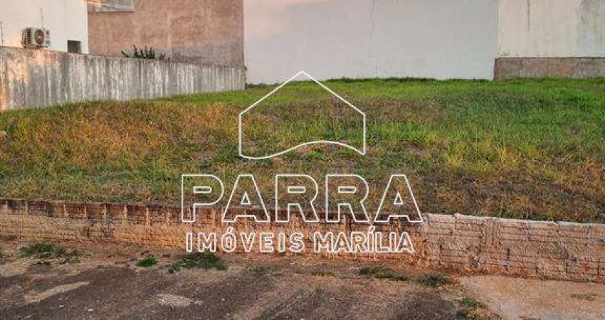 VENDE-SE TERRENO NO JARDIM FLORENÇA - MARILIA/SP