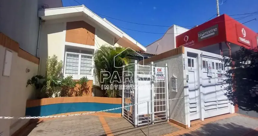 VENDE-SE RESIDÊNCIA NO CENTRO - MARILIA/SP