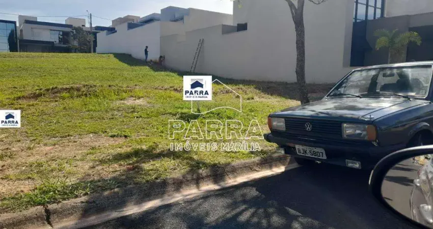 VENDE-SE TERRENO NO COND. VILLA FLORA  II - MARILIA/SP
