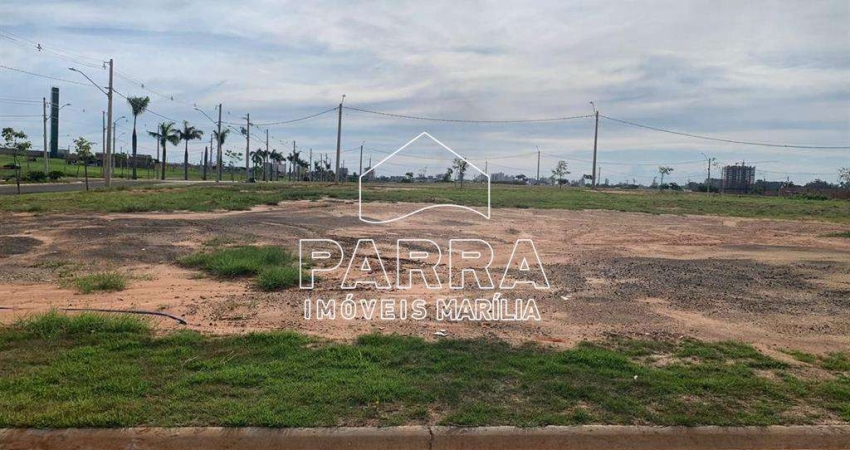 VENDE-SE TERRENO NO BOULEVARD PARK RESORT - MARILIA/SP