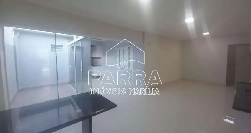 Casa com 3 quartos à venda no Barbosa, Marília 