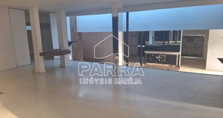 Casa comercial à venda no Centro, Marília 