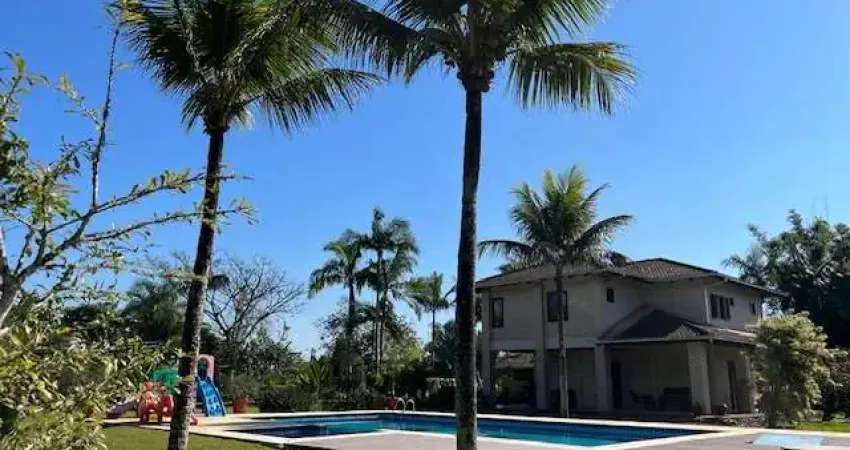 Chácara / sítio com 4 quartos à venda na Estrada Cubatãozinho, 850, Vila Cubatão, Joinville