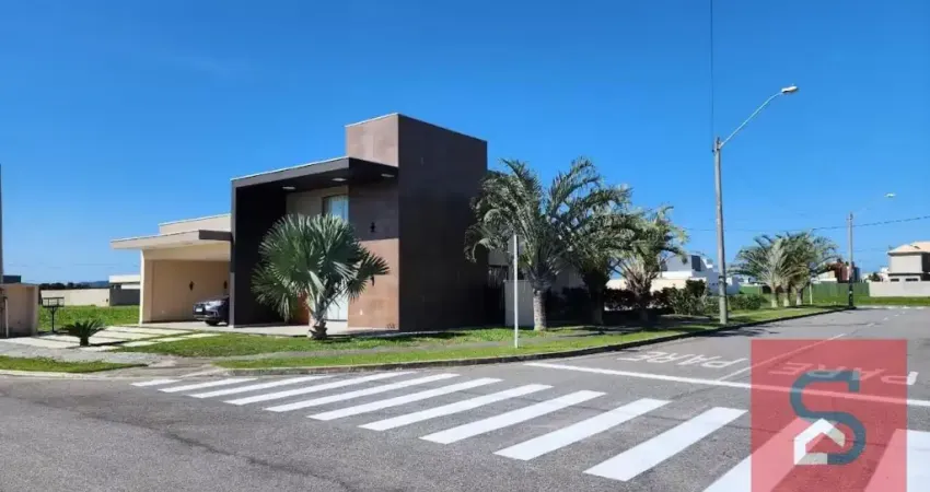 Casa de Alto Padrão no Condomínio Terras Alphaville