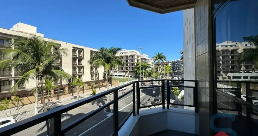Compre Apartamento com 2 Dormitórios, 1 Suite, 1 Vaga e com 114M² em Algodoal. Imóvel Residencial em Cabo Frio/RJ