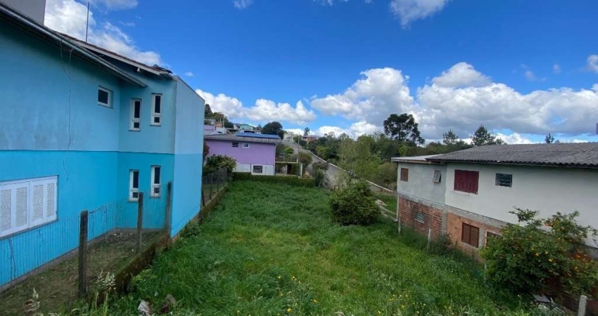 Terreno à venda na Rua Pain Filho, São José, Farroupilha