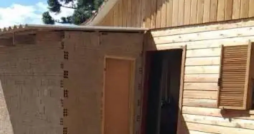 Chácara / sítio com 2 quartos à venda na Linha Distrito Santa Luiza, 0001, Zona Rural, Carlos Barbosa