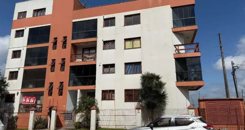 Apartamento semimobiliado com 74,24m² de área privativa no bairro san