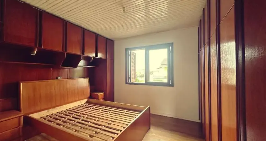 Casa com 5 quartos à venda no Medianeira, Farroupilha 