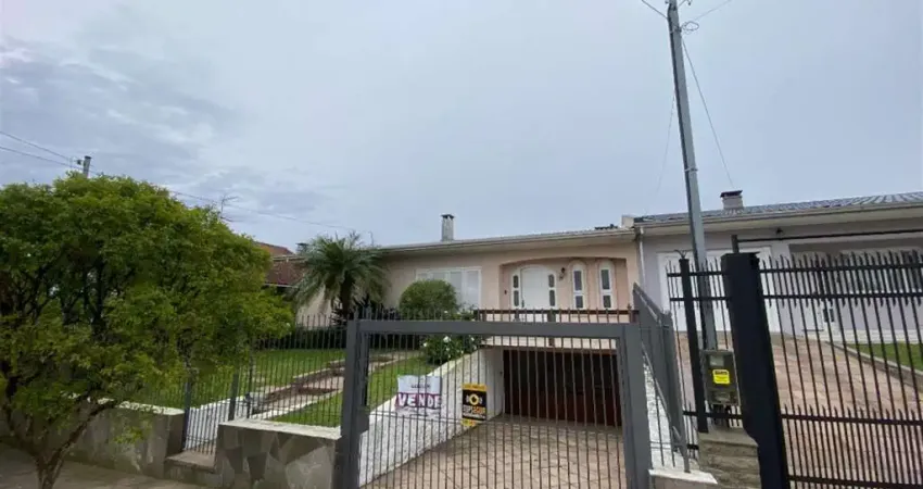 Casa com 3 quartos à venda no São Luiz, Farroupilha 