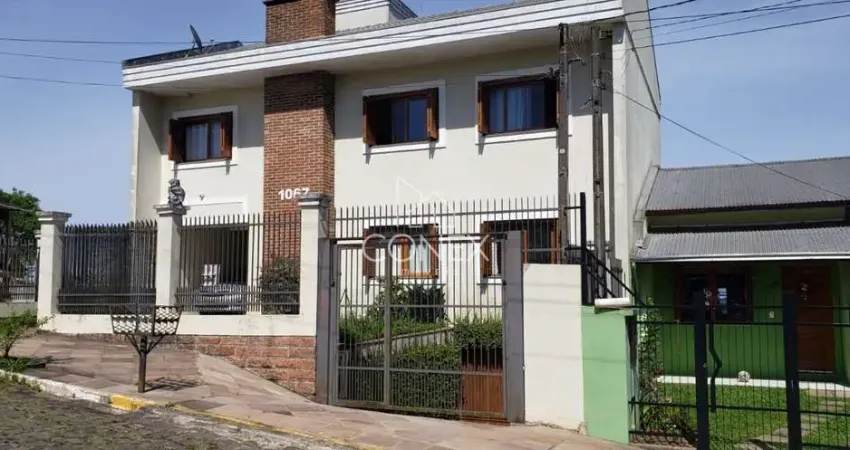 Casa com 4 quartos à venda no São Luiz, Farroupilha
