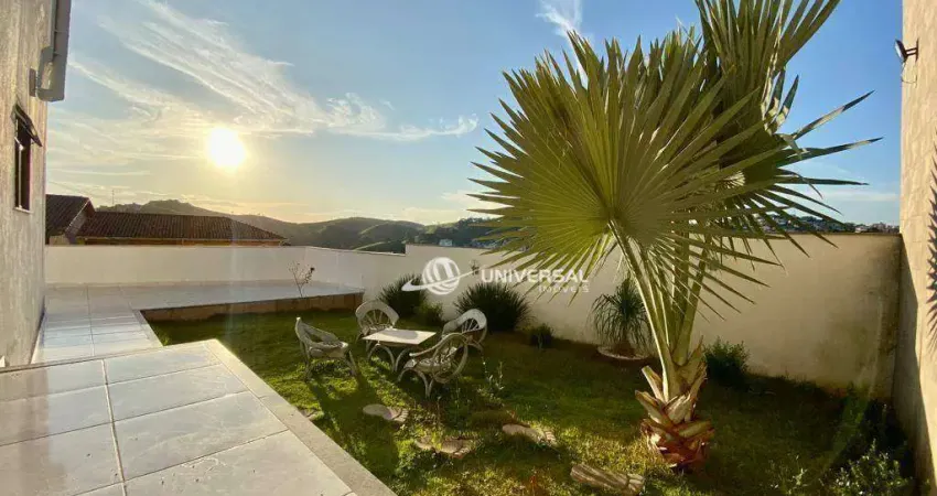 Casa com 5 quartos à venda, 321 m² por R$ 1.100.000 - Quintas das Avenidas - Juiz de Fora/MG