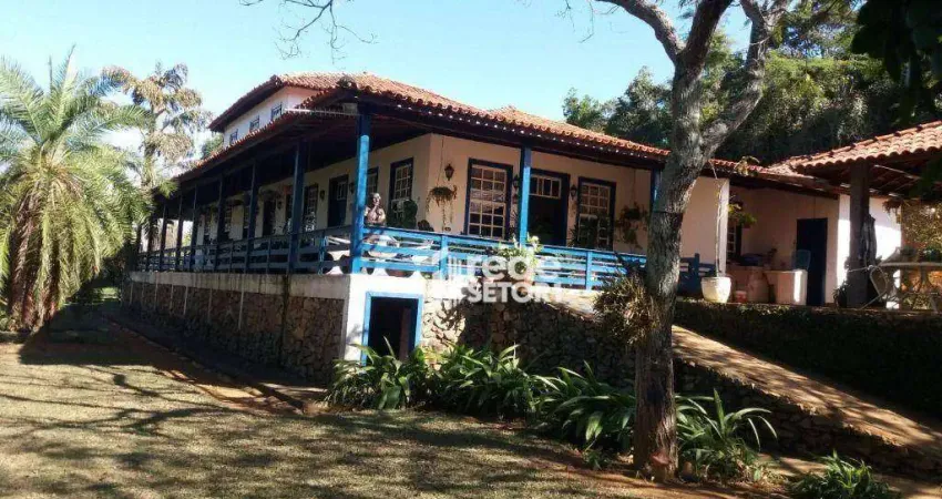 Sítio com 5 quartos à venda, 170000 m² por R$ 1.600.000 - Zona Rural - Rio Novo/MG