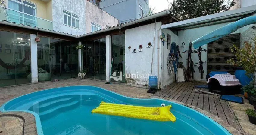 Casa com 3 quartos à venda, 127 m² por R$ 750.000 - Aeroporto - Juiz de Fora/MG