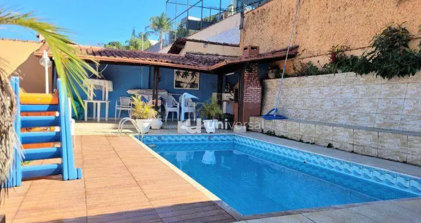 Casa com 4 quartos  à venda, 308 m² por R$ 899.000 - Quintas das Avenidas - Juiz de Fora/MG