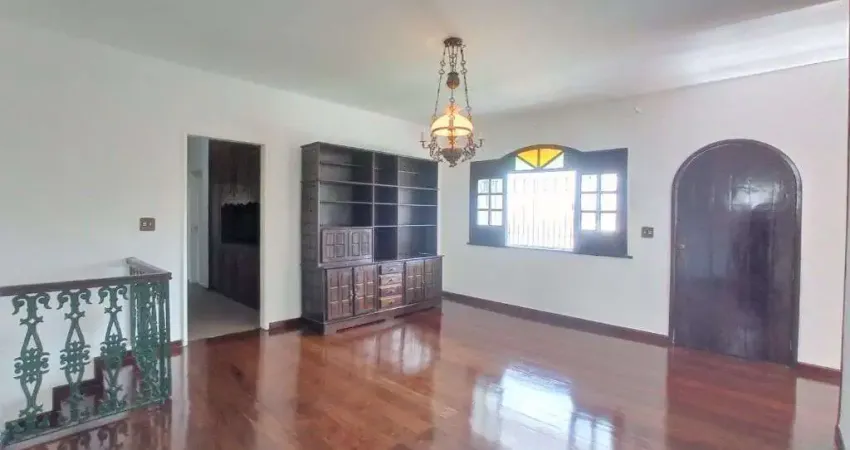 Casa com 6 quartos, 476 m² - venda por r$ 1.790.000 ou aluguel por r$ 12.000/mês - bom pastor - juiz de fora/mg