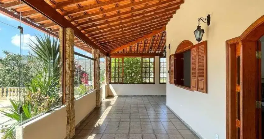 Casa com 5 quartos à venda, 300 m² por r$ 1.200.000 - bosque do imperador - juiz de fora/mg