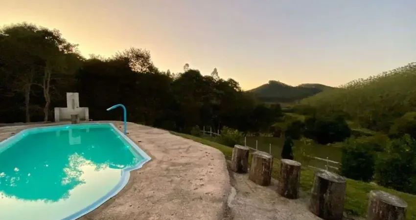 Chácara com 4 quartos à venda, 2500 m² por r$ 650.000 - condomínio refúgio do sol - juiz de fora/mg