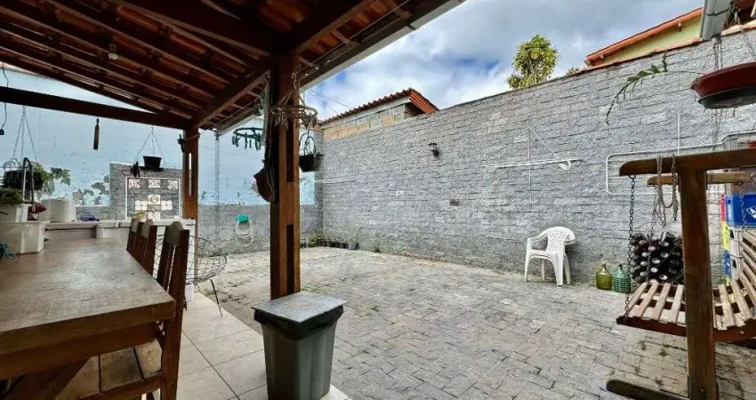 Casa com 5 quartos à venda, 238 m² por r$ 650.000 - marilândia - juiz de fora/mg